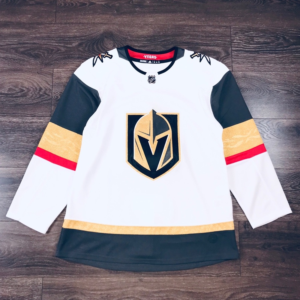 Adidas NHL Vegas Golden Knights Mens Authentic Ice Hockey Sports Team Jersey NEW